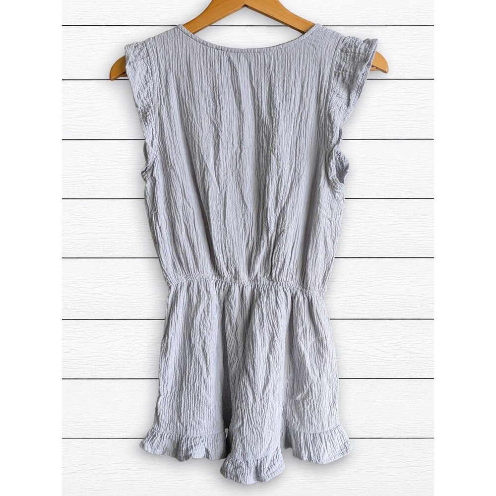 One Clothing NWT Forever 21 Short Jumpsuit Grey Ruffle M - Picture 2 of 5